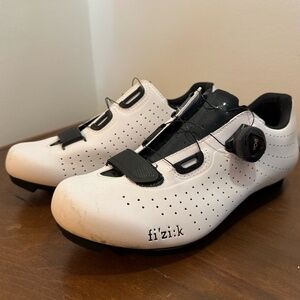 Fizik Tempo Overcurve R5 Cycling Shoes, Unisex - Size 39 EUR and Size 6 3/4 USM